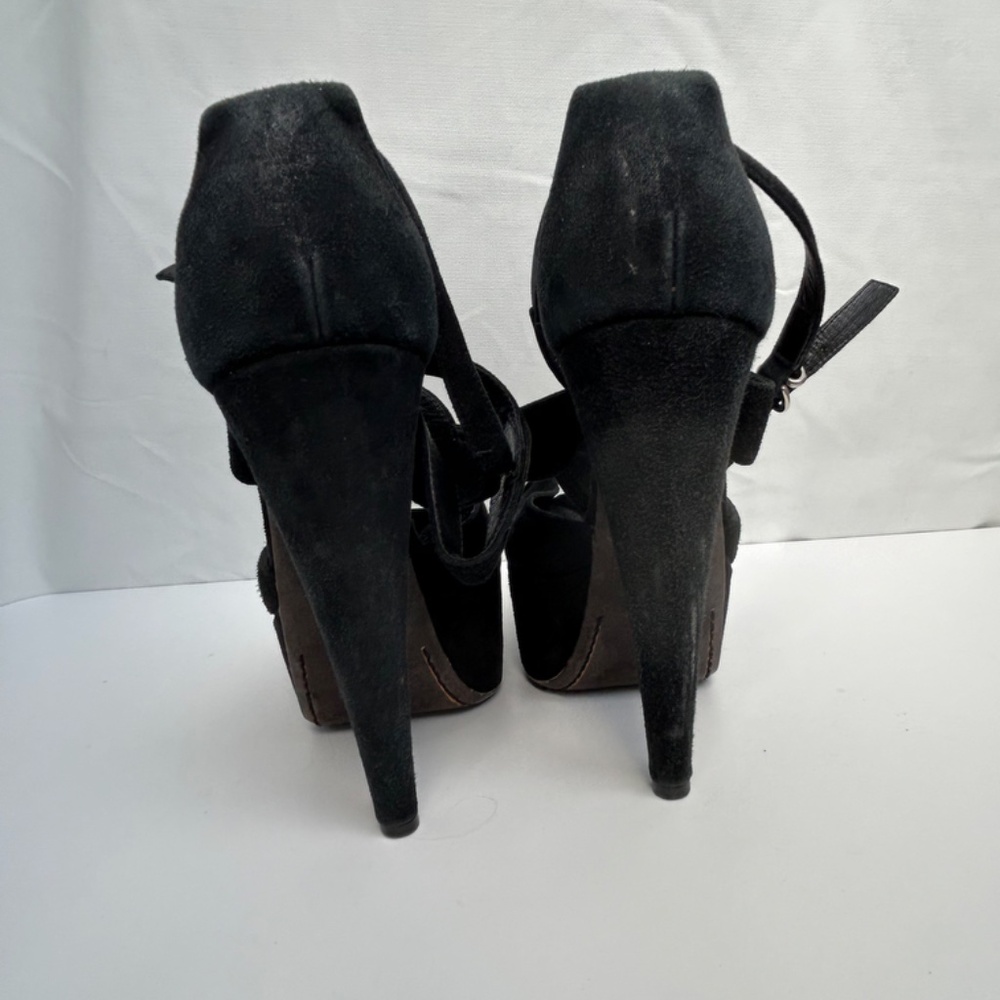 Giambattista Valli Italian Black Suede Sandals Pumps Heels - Size 7.5 - Picture 2 of 16